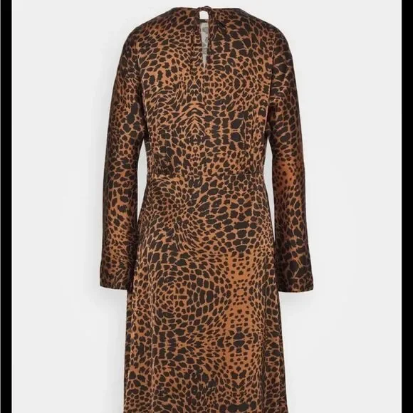 Hugo boss darkea long sleeve animal print dress NWT - Picture 4 of 9